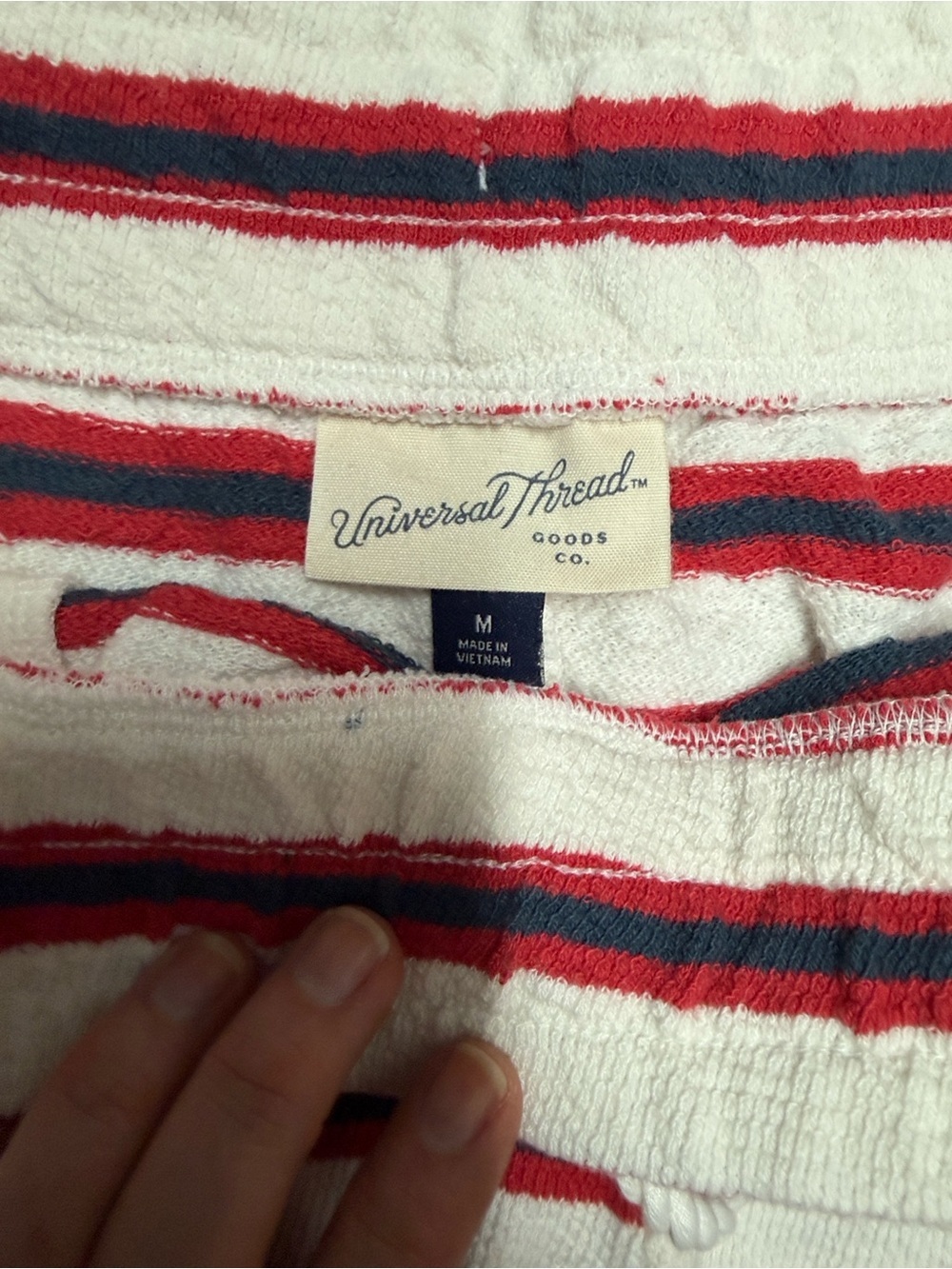 Universal Thread cotton set. Top large, bottom mediums - Picture 2 of 3